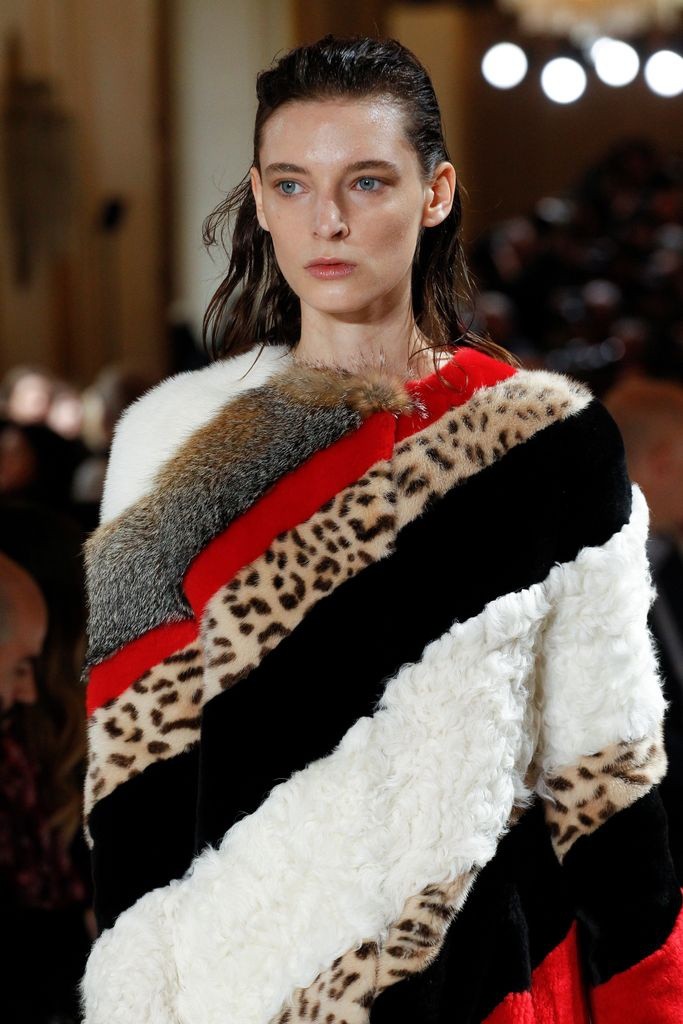 giambattista_valli_PROFUSIÑON DE COLOR PARIS